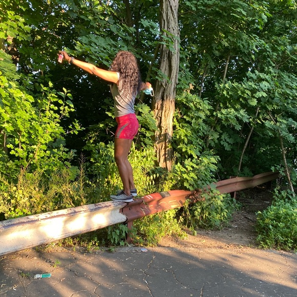 Meet your Posher, Ann marie - Picture 9 of 16